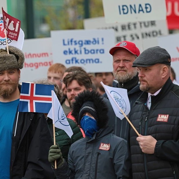 1. maí 2025 - Kröfuganga frá Alþýðuhúsinu að Hofi. Mynd: Skapti Hallgrímsson
