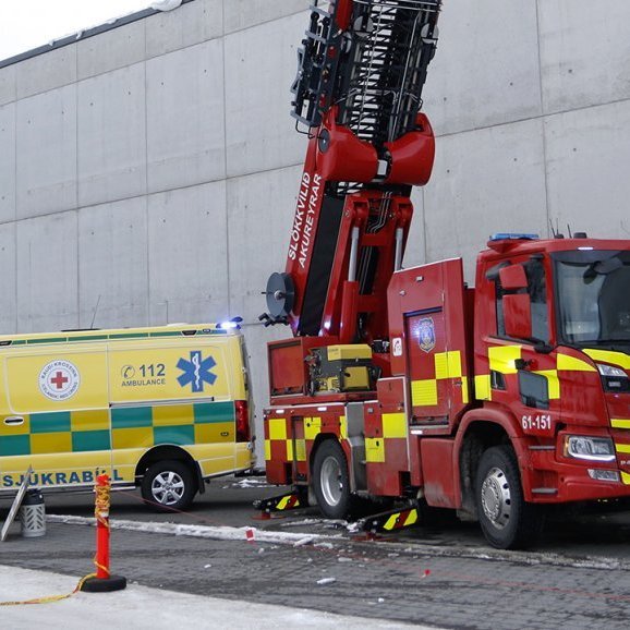 112 dagurinn, 11. febrúar 2022 – Slökkvilið Akureyrar var með sýningu á Glerártorgi í tilefni dagsins, þar sem kynntar voru aðferðir við reykköfun, björgun og endurlífgun, liðið kynnti auk þess ýmsan búnað sem það notar