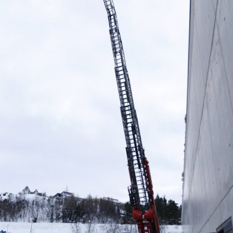 112 dagurinn, 11. febrúar 2022 – Slökkvilið Akureyrar var með sýningu á Glerártorgi í tilefni dagsins, þar sem kynntar voru aðferðir við reykköfun, björgun og endurlífgun, liðið kynnti auk þess ýmsan búnað sem það notar 