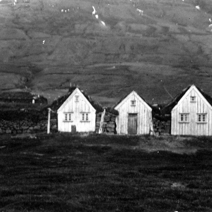 Torfbærinn Helgastaðir í Saurbæjarhreppi. Minjasafnið á Akureyri / mstae-4-0088 frá Minjasafninu á Akureyri
