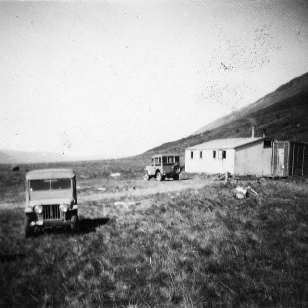 Veit einhver hvar þessi mynd er tekin? Þeir sem kunna að búa yfir upplýsingum um myndina eru hvattir til að senda þær á netföngin hg@minjasafnid.is og skapti@akureyri.net - / m-stae1-16769 frá Minjasafninu á Akureyri