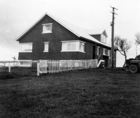 Þetta er prestbústaðurinn á Grenjaðarstað í Aðaldal í Suður-Þingeyjarsýslu. - / m-stae1-17130 frá Minjasafninu á Akureyri