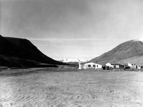 Þetta er bærinn Þverá í Dalsmynni, í Suður-Þingeyjarsýslu. - / m-stae2-1320 frá Minjasafninu á Akureyri