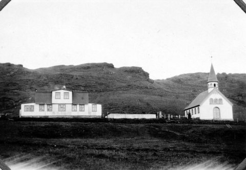 52 – Stóra-Núpskirkja, sem er í Hrunaprestakalli  í Suðurprófastsdæmi.  - Minjasafnið á Akureyri / Album 222-054