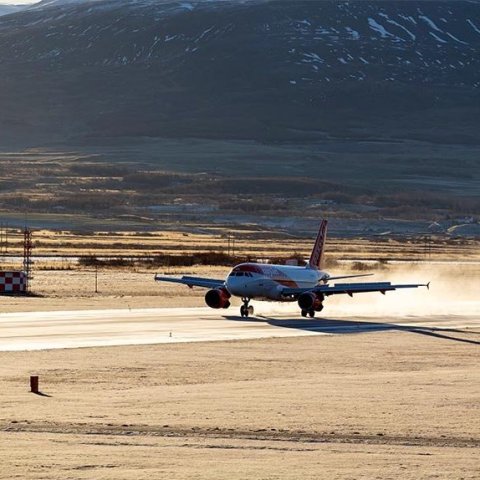 Fyrsta flug easyJet til Akureyrar. Ljósmynd: ISAVIA/Þórhallur Jónsson