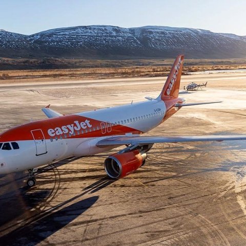 Fyrsta flug easyJet til Akureyrar. Ljósmynd: ISAVIA/Þórhallur Jónsson