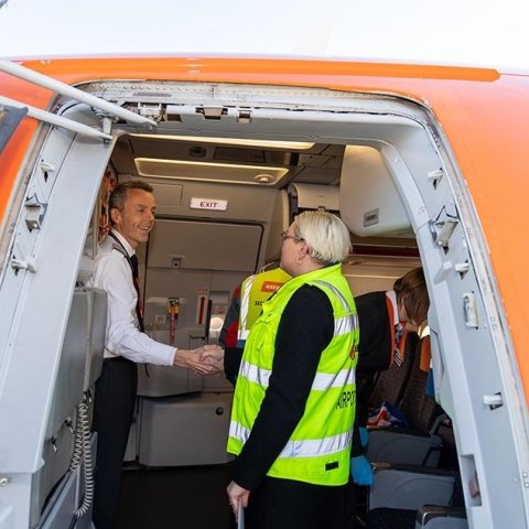 Fyrsta flug easyJet til Akureyrar. Ljósmynd: ISAVIA/Þórhallur Jónsson