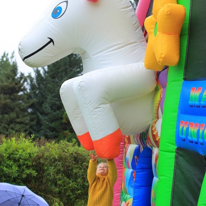 Akureyrarvaka 2025 - Eyrarfest - hverfishátíð Oddeyrar á Eiðsvelli. Mynd: Anastasiia LeoNova Kramarenko