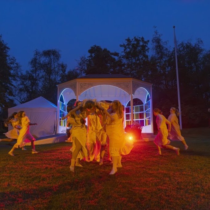 Akureyrarvaka 2025 - Setningarathöfnin Rökkurró í Lystigarðinum á afmælisdegi Akureyrarbæjar, föstudagskvöldið 29. ágúst. Mynd: Hilmar Friðjónsson