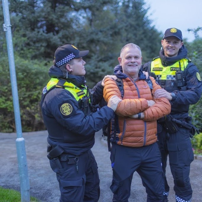 Akureyrarvaka 2025 - Setningarathöfnin Rökkurró í Lystigarðinum á afmælisdegi Akureyrarbæjar, föstudagskvöldið 29. ágúst. Mynd: Hilmar Friðjónsson