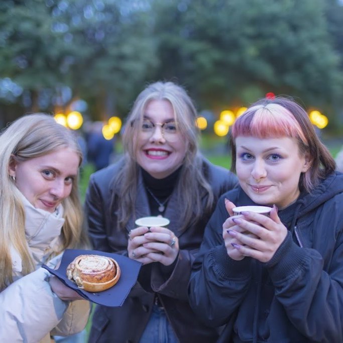 Akureyrarvaka 2025 - Setningarathöfnin Rökkurró í Lystigarðinum á afmælisdegi Akureyrarbæjar, föstudagskvöldið 29. ágúst. Mynd: Hilmar Friðjónsson