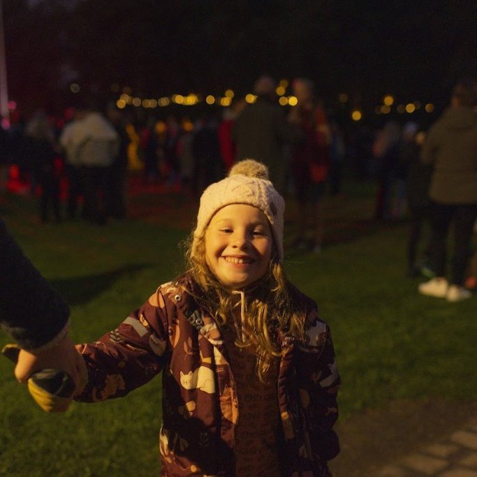 Akureyrarvaka 2025 - Setningarathöfnin Rökkurró í Lystigarðinum á afmælisdegi Akureyrarbæjar, föstudagskvöldið 29. ágúst. Mynd: Hilmar Friðjónsson