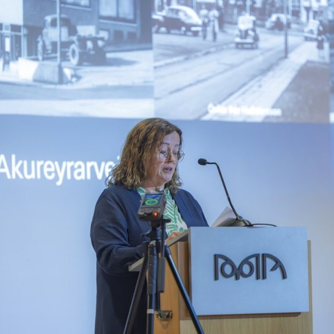 Akureyrarvaka 2025. Útgáfuhóf bókarinnar, Akureyrarveikin, eftir Óskar Þór Halldórsson í Kvos Menntaskólans á Akureyri. Mynd: Hilmar Friðjónsson