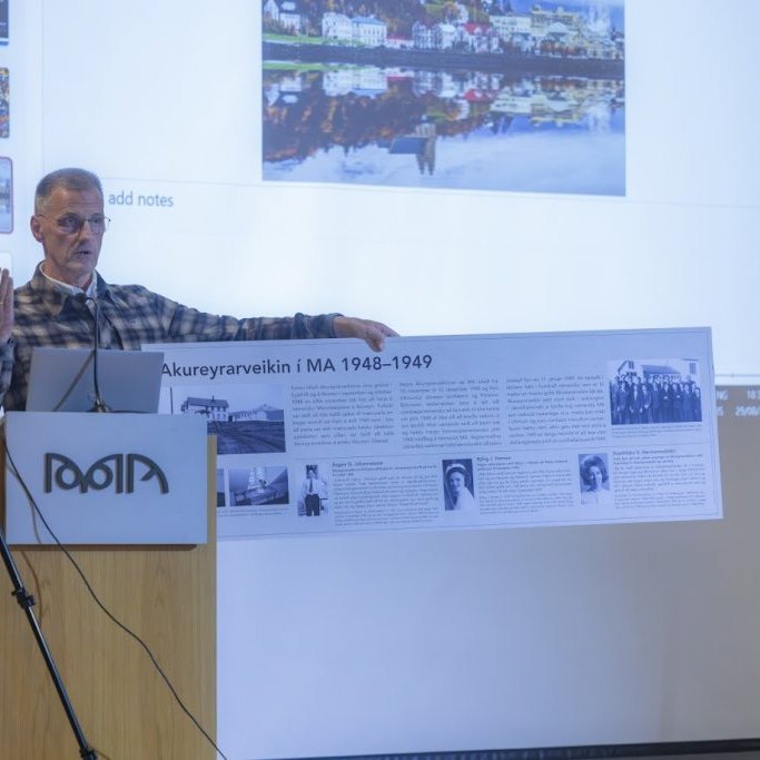 Akureyrarvaka 2025. Útgáfuhóf bókarinnar, Akureyrarveikin, eftir Óskar Þór Halldórsson í Kvos Menntaskólans á Akureyri. Mynd: Hilmar Friðjónsson