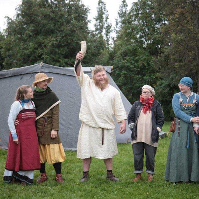 Akureyrarvaka 2025 - Víkingatjaldbúðir á MA túninu. Mynd: Hilmar Friðjónsson