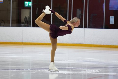 Aldís Kara Bergsdóttir gerði fallegar æfingar í Skautahöllinni á Akureyri – Ljósmynd: Skapti Hallgrímsson