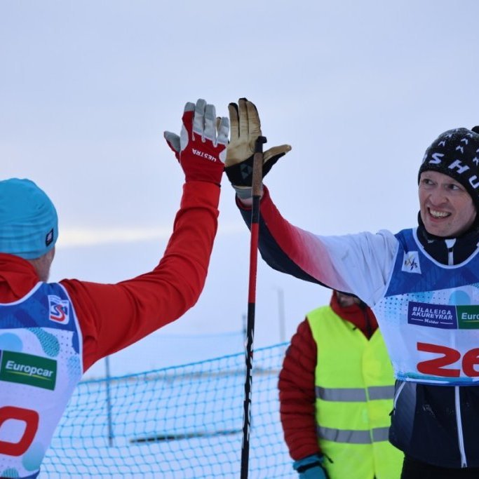 Fyrsta bikarmót ársins í skíðaskotfimi sem haldið var í Hlíðarfjalli. Þá var í fyrsta sinn á Íslandi skotið standandi og liggjandi með laser rifflum. Mynd: Anastasiia LeoNova Kramarenko.