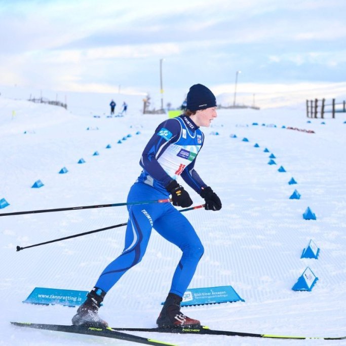 Fyrsta bikarmót ársins í skíðaskotfimi sem haldið var í Hlíðarfjalli. Þá var í fyrsta sinn á Íslandi skotið standandi og liggjandi með laser rifflum. Mynd: Anastasiia LeoNova Kramarenko.