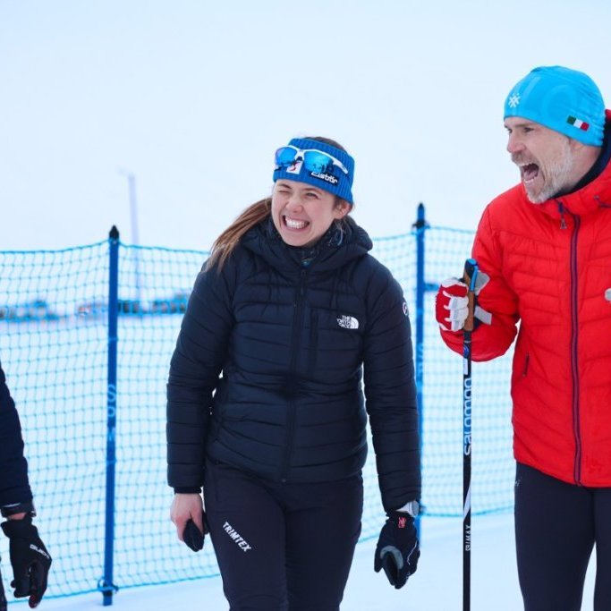 Fyrsta bikarmót ársins í skíðaskotfimi sem haldið var í Hlíðarfjalli. Þá var í fyrsta sinn á Íslandi skotið standandi og liggjandi með laser rifflum. Mynd: Anastasiia LeoNova Kramarenko.
