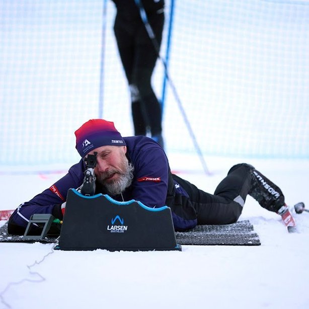 Fyrsta bikarmót ársins í skíðaskotfimi sem haldið var í Hlíðarfjalli. Þá var í fyrsta sinn á Íslandi skotið standandi og liggjandi með laser rifflum. Mynd: Anastasiia LeoNova Kramarenko.