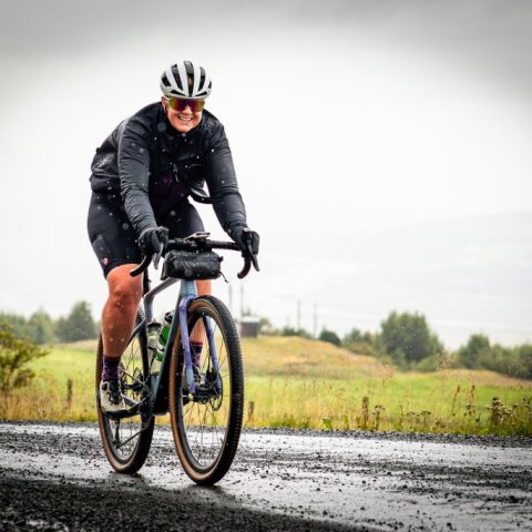 arm_9049.jpg