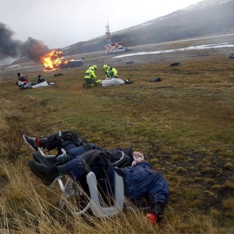 Fjölmenn flugslysaæfing á Akureyrarflugvelli