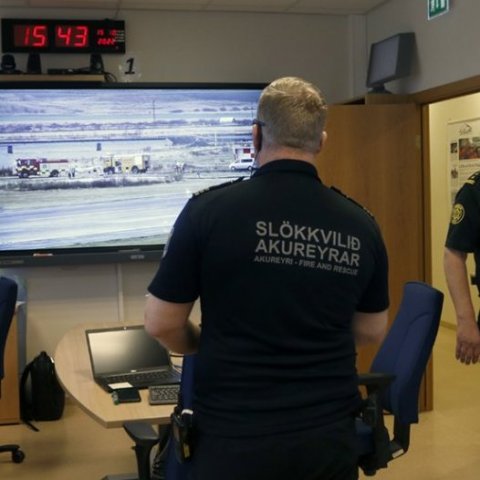 Fjölmenn flugslysaæfing á Akureyrarflugvelli