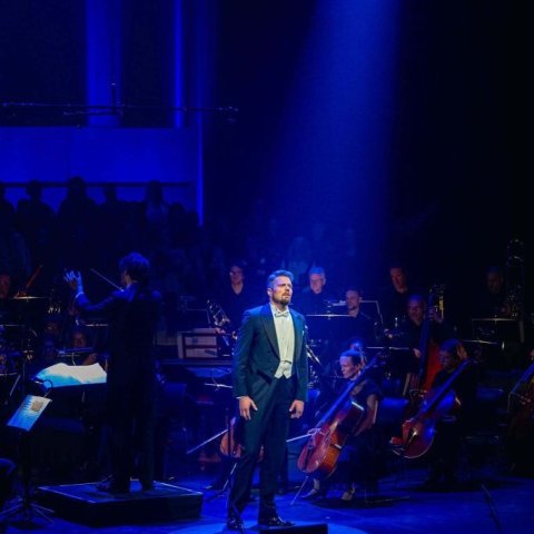 Kristján Jóhannesson, einn einsöngvara Óperunnar. Söngdagskráin „Undir sömu stjörnu“ – Frumraun Óperunnar, nýrrar þjóðaróperu, var í menningarhúsinu Hofi á Akureyri. Mynd: Barði Westin
