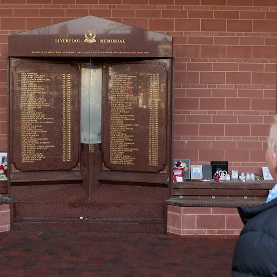 anfield-1-bj5a6544