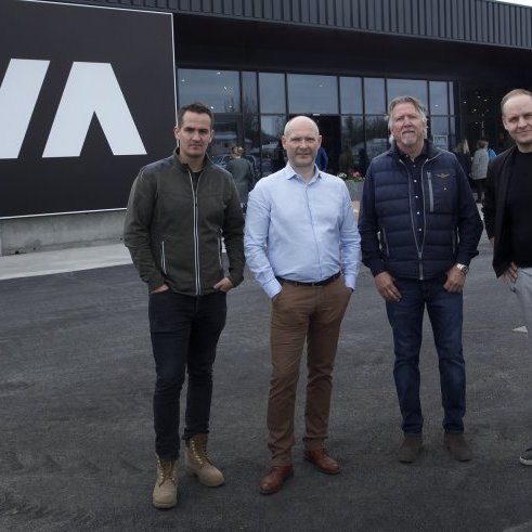 Ari Pétursson, verkefnastjóri hjá Klettási, Þórarinn Ólafsson forstjóri Lagerinn Iceland, móðurfélags Ilva og Rúmfatalagersins, Pétur Bjarnason forstjóri Klettás og Björn Ingi Vilhjálmsson, framkvæmdastjóri Rúmfatalagersins.