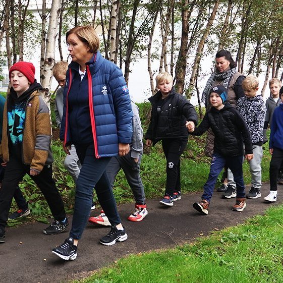 Verkefnið „Göngum í skólann“ var formlega sett í Brekkuskóla á Akureyri.