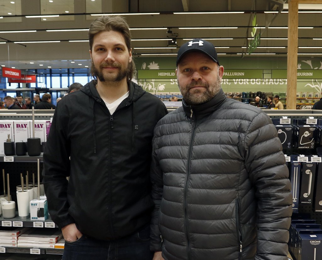 Húsasmiðjan, Blómaval og Ískraft í nýju húsnæði við Freyjunes. Ljósmynd: Skapti Hallgrímsson