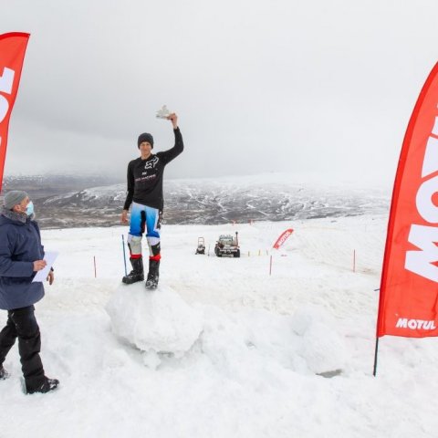 Alex Þór Einarsson, sigurvegari í unglingaflokki á Motul mótinu í gær og Íslandsmeistari.