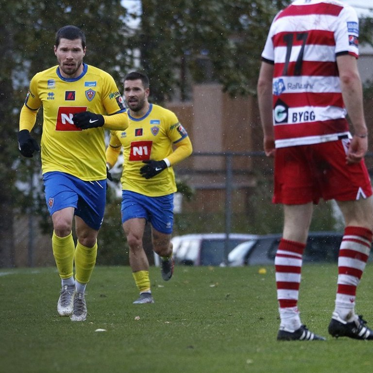 KA - HK 1:1 í 10. umferð Pepsi Max deildarinnar, 24. september 2020. Bræðurnar Hrannar Björn og Hallgrímur Mar Steingrímssynir. Ljósmynd: Skapti Hallgrímsson