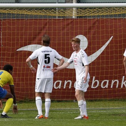 KA - ÍBV 1:3, 16-liða úrslit Mjólkurbikarkeppninnar, 20. júlí 2020. Boltinn í markinu eftir að Hallgrímur Mar Steingrímsson skoraði beint úr horni. Ljósmynd: Skapti Hallgrímsson