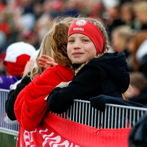 Þór - KA 0:1, í 5. umferð Bestu deildarinnar í knattspyrnu. Mögnuð stemning löngu fyrir leik og hart var barist í fyrstu rimmu Akureyrarfélaganna í efstu deild í 24 ár. Mynd: Rakel Hinriksdóttir