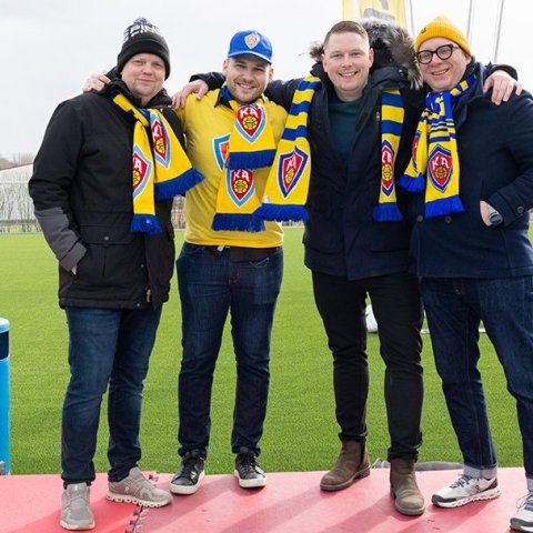 Þór - KA 0:1, í 5. umferð Bestu deildarinnar í knattspyrnu. Mögnuð stemning löngu fyrir leik og hart var barist í fyrstu rimmu Akureyrarfélaganna í efstu deild í 24 ár. Mynd: Ármann Hinrik