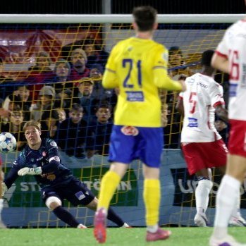 Jakob Snær Árnason skorar - 1:0 - Mynd: Skapti Hallgrímsson