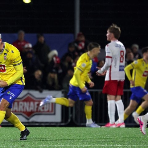 Jakob Snær Árnason skorar - 1:0 - Mynd: Skapti Hallgrímsson