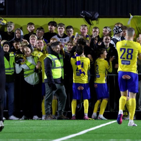 Jakob Snær Árnason skorar - 1:0 - Mynd: Skapti Hallgrímsson