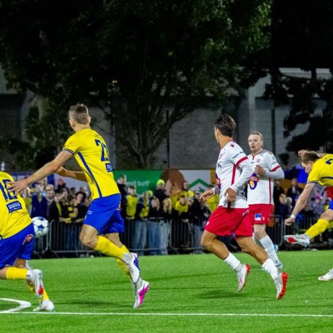 Jakob Snær Árnason skorar - 1:0 - Mynd: Ármann Hinrik