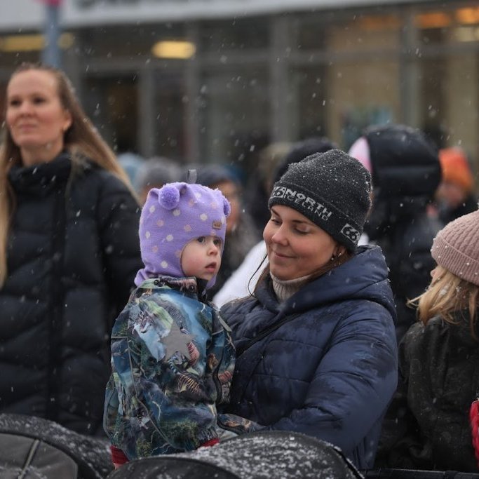 Kvennafrídagurinn 2025. Baráttu- og samstöðufundi á Ráðhústorgi á Akureyri. Mynd: Anastasiia LeoNova Kramarenko