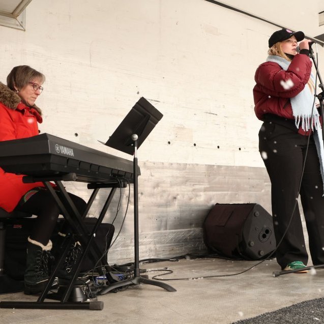 Kvennafrídagurinn 2025. Baráttu- og samstöðufundi á Ráðhústorgi á Akureyri. Mynd: Skapti Hallgrímsson