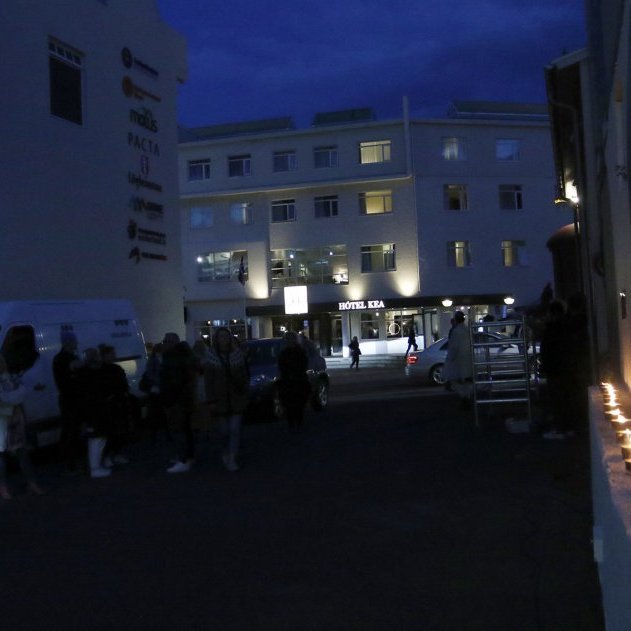 Falleg stemning var í portinu á laugardagskvöldið.