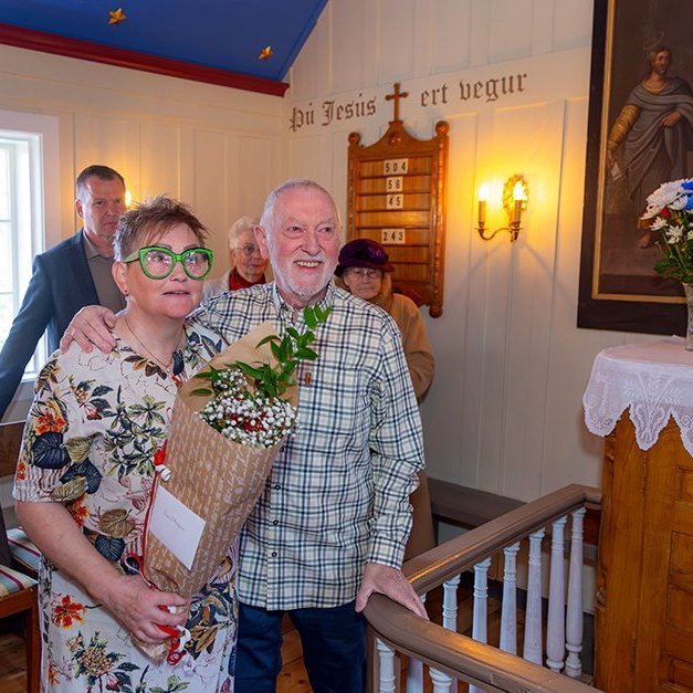 Málarameistararnir Kristjana Agnarsdóttir og Snorri Guðvarðsson hafa um árabil sinnt viðhaldi Lögmannshlíðarkirkju.