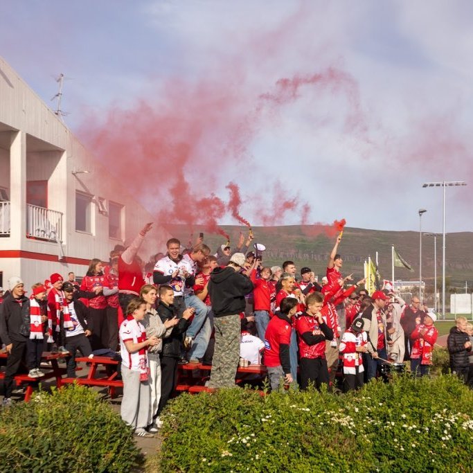 Besta deildin, KA-Þór 0:0, fyrsti leikur á nýjum gervigrasvelli KA. Mynd: Ármann Hinrik