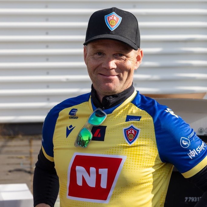 Besta deildin, KA-Þór 0:0, fyrsti leikur á nýjum gervigrasvelli KA. Mynd: Ármann Hinrik