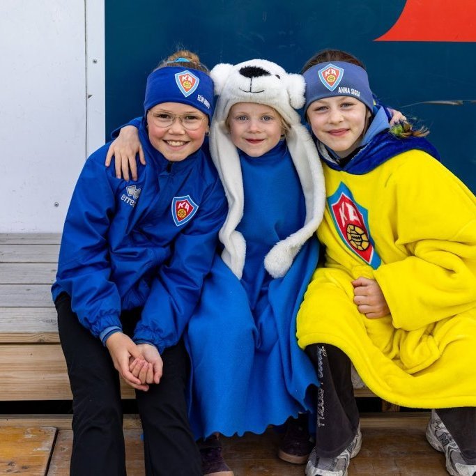 Besta deildin, KA-Þór 0:0, fyrsti leikur á nýjum gervigrasvelli KA. Mynd: Ármann Hinrik