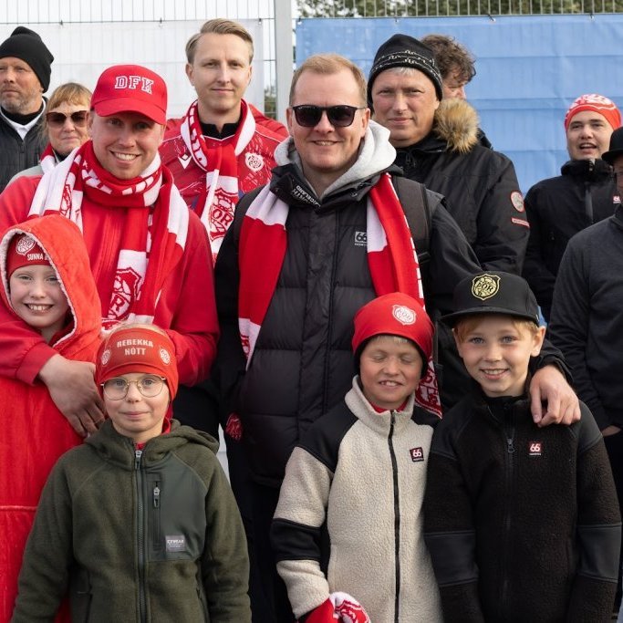 Besta deildin, KA-Þór 0:0, fyrsti leikur á nýjum gervigrasvelli KA. Mynd: Ármann Hinrik