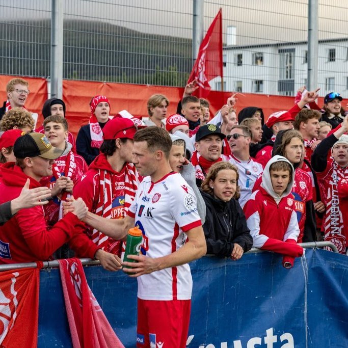 Besta deildin, KA-Þór 0:0, fyrsti leikur á nýjum gervigrasvelli KA. Mynd: Ármann Hinrik
